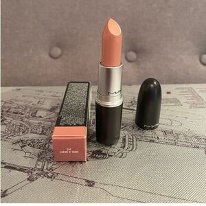 MAC Cremesheen Creme D’Nude Lipstick. NIB!